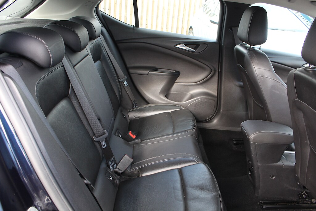 Used Vauxhall Astra 2018 for sale - 77934799: Photo 22