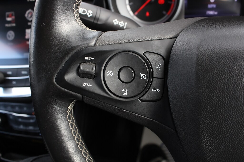 Used Vauxhall Astra 2018 for sale - 77934799: Photo 40