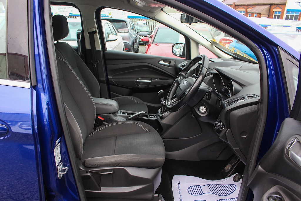 Used Ford Grand C-Max 2016 for sale - 76960396: Photo 16