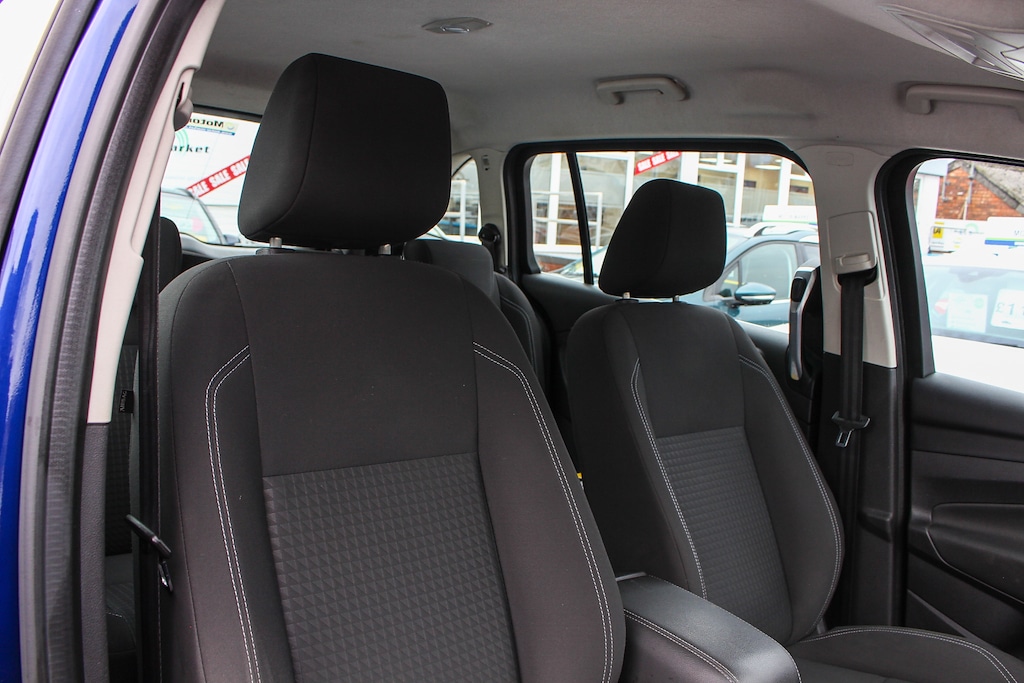 Used Ford Grand C-Max 2016 for sale - 76960396: Photo 17