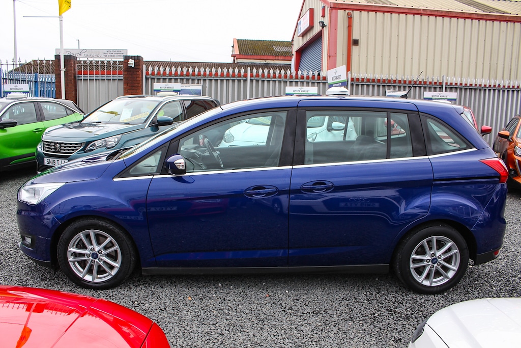 Used Ford Grand C-Max 2016 for sale - 76960396: Photo 5