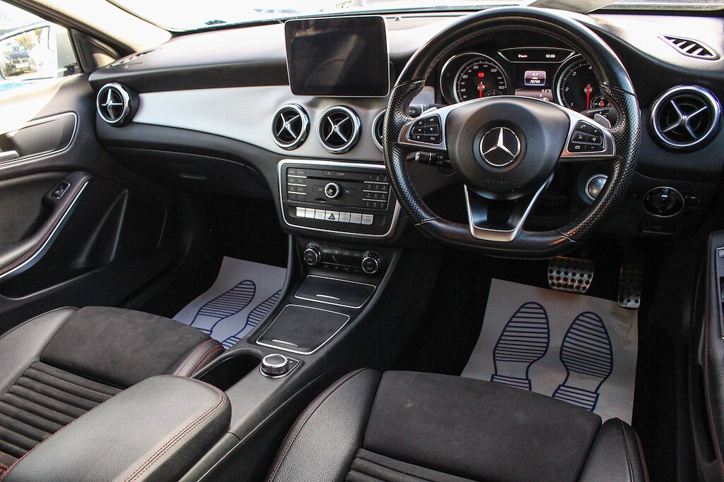 Used Mercedes-Benz GLA 2018 for sale - 76729983: Photo 16