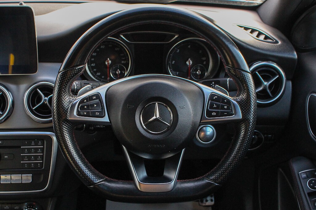 Used Mercedes-Benz GLA 2018 for sale - 76729983: Photo 23