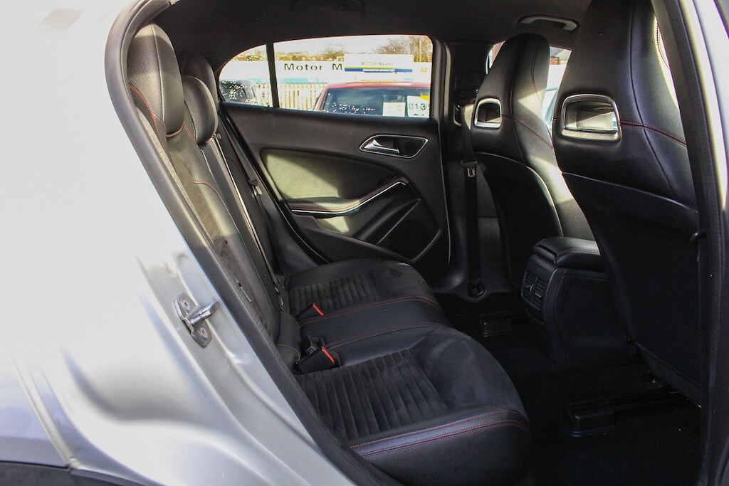 Used Mercedes-Benz GLA 2018 for sale - 76729983: Photo 30