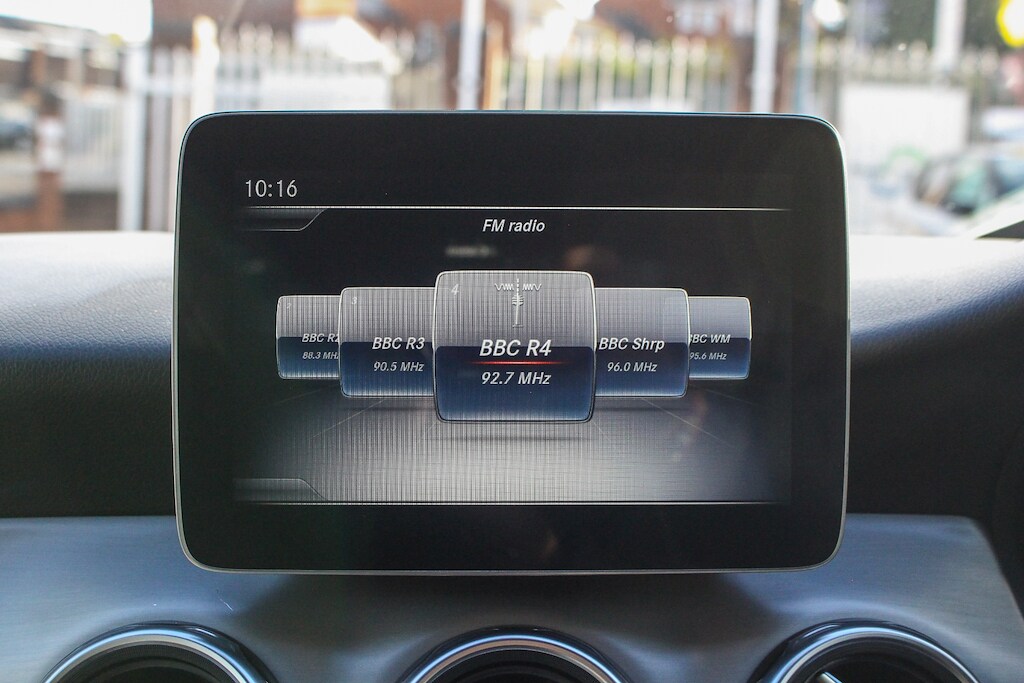 Used Mercedes-Benz GLA 2018 for sale - 76729983: Photo 33