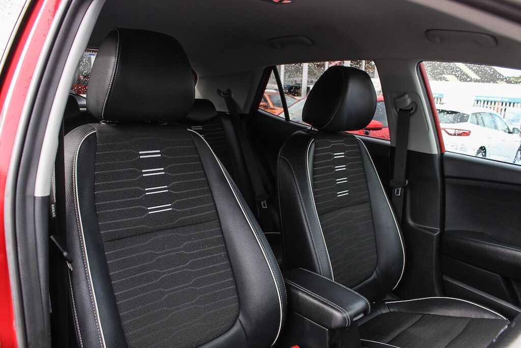 Used Kia Stonic 2021 for sale - 76729961: Photo 15