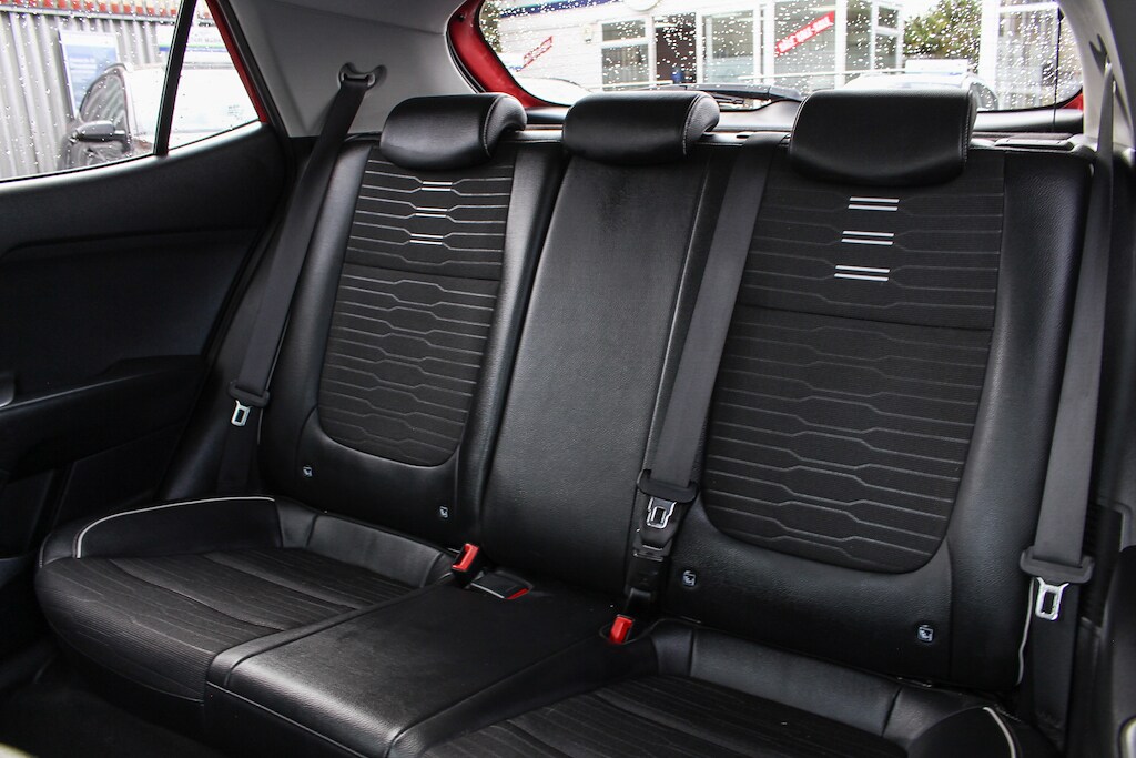 Used Kia Stonic 2021 for sale - 76729961: Photo 21