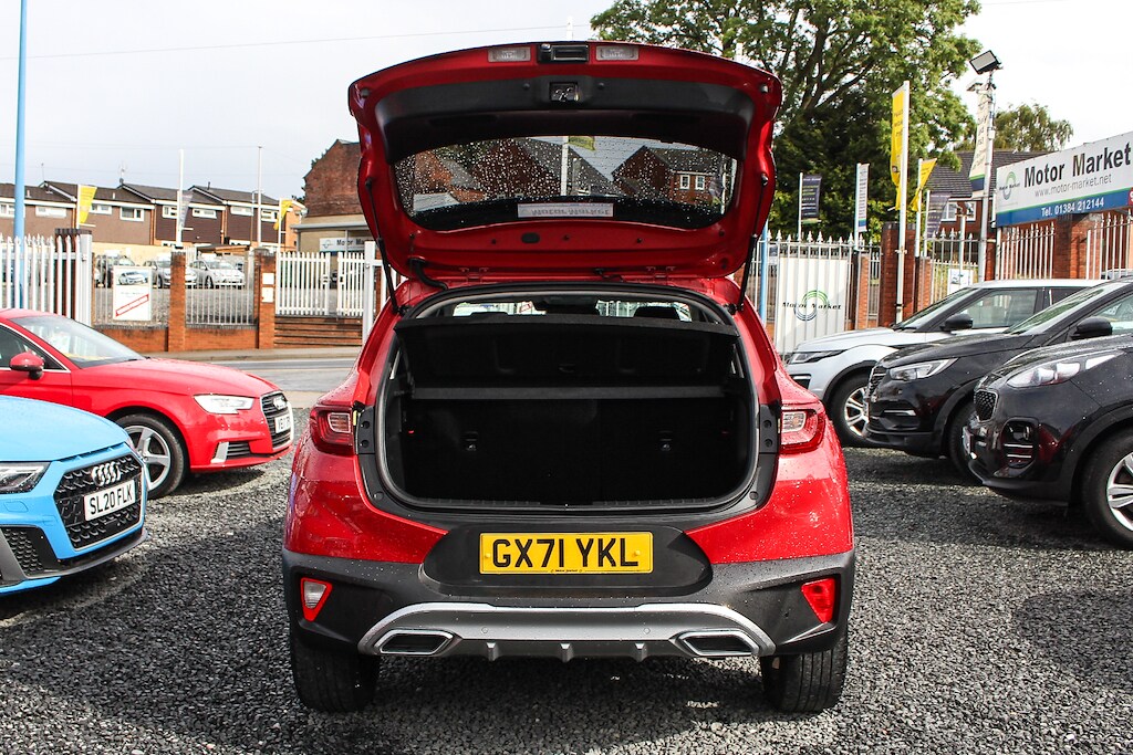 Used Kia Stonic 2021 for sale - 76729961: Photo 8