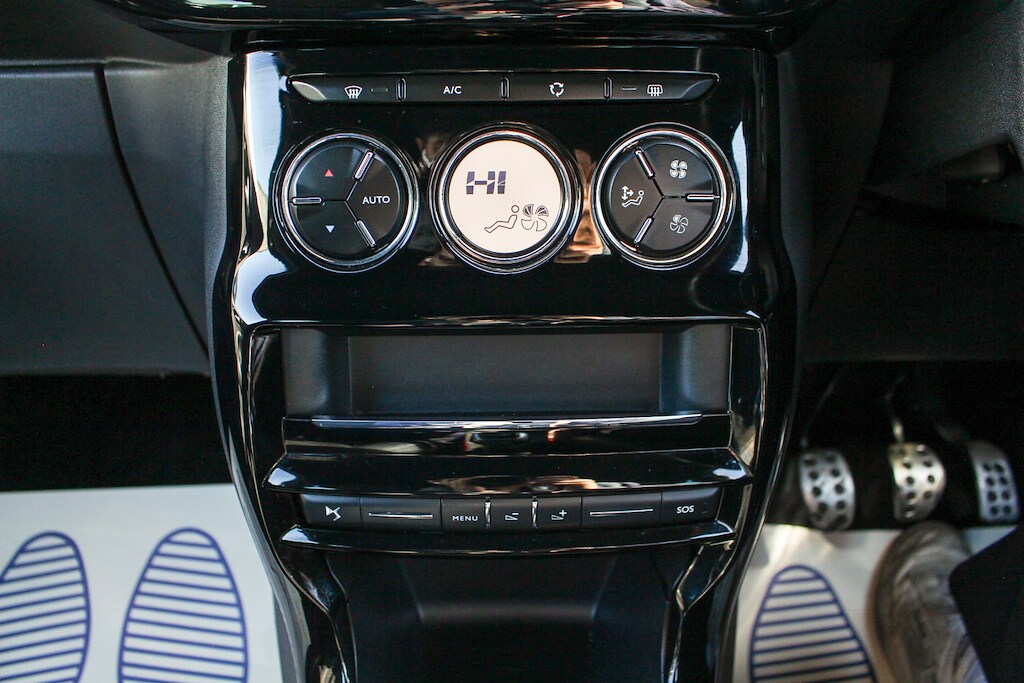 Used DS Automobiles DS 3 2016 for sale - 77918249: Photo 34