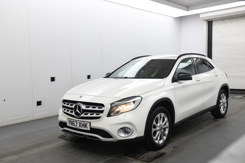Used Mercedes-Benz GLA 2017 for sale - 77665343: Photo 3