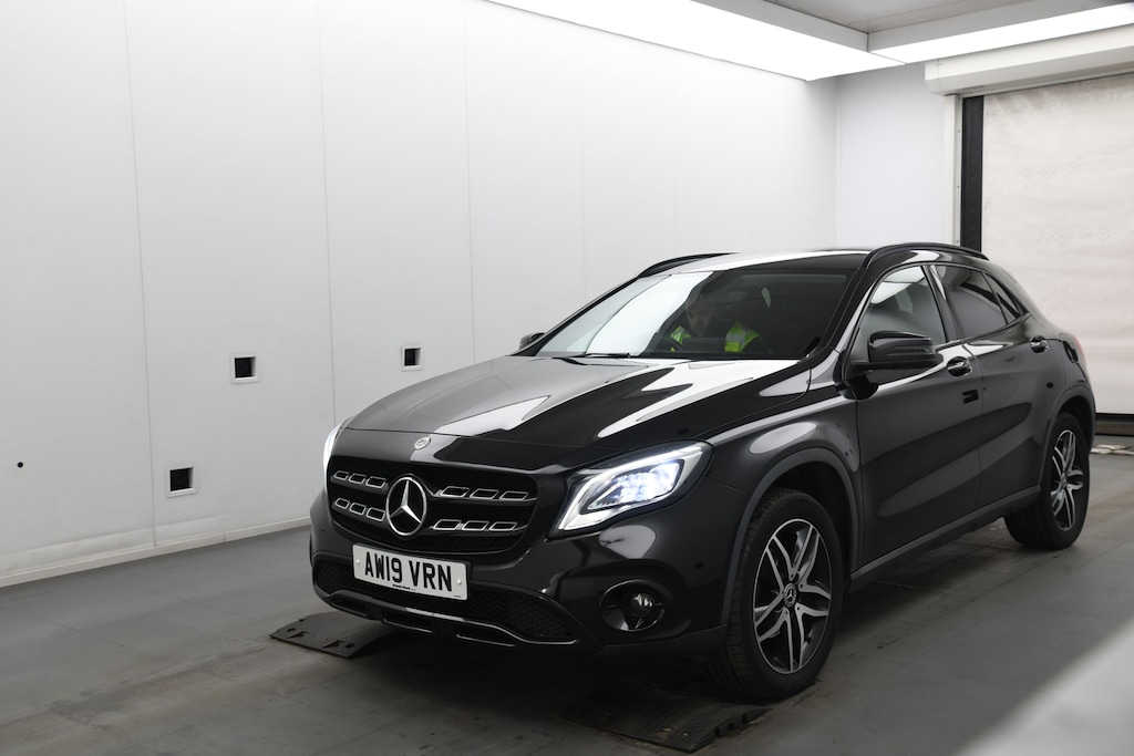 Used Mercedes-Benz GLA 2019 for sale - 77435402: Photo 3