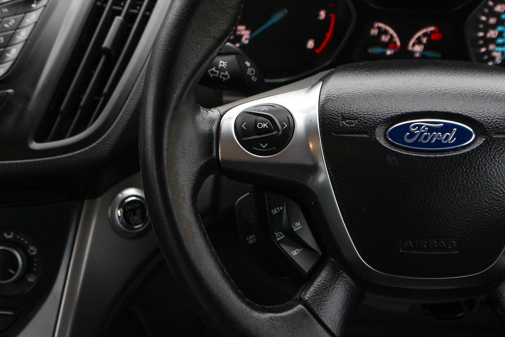 Used Ford Kuga 2015 for sale - 77293728: Photo 25