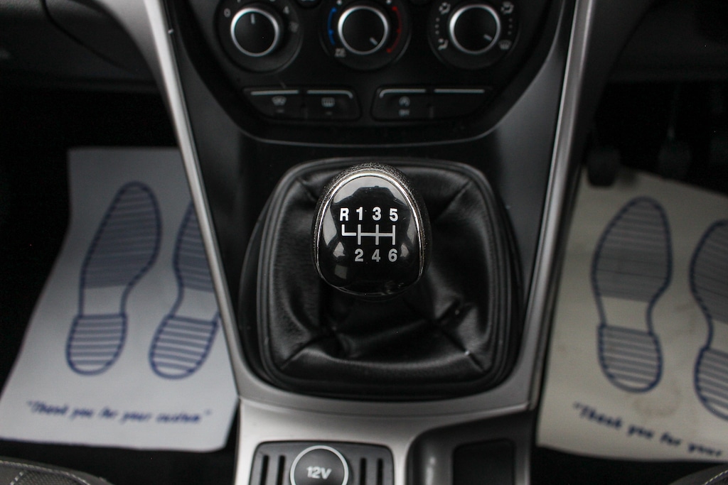 Used Ford Kuga 2015 for sale - 77293728: Photo 27