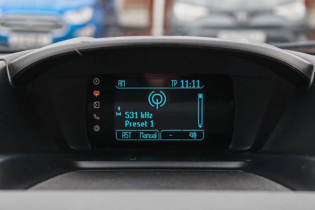 Used Ford Kuga 2015 for sale - 77293728: Photo 32