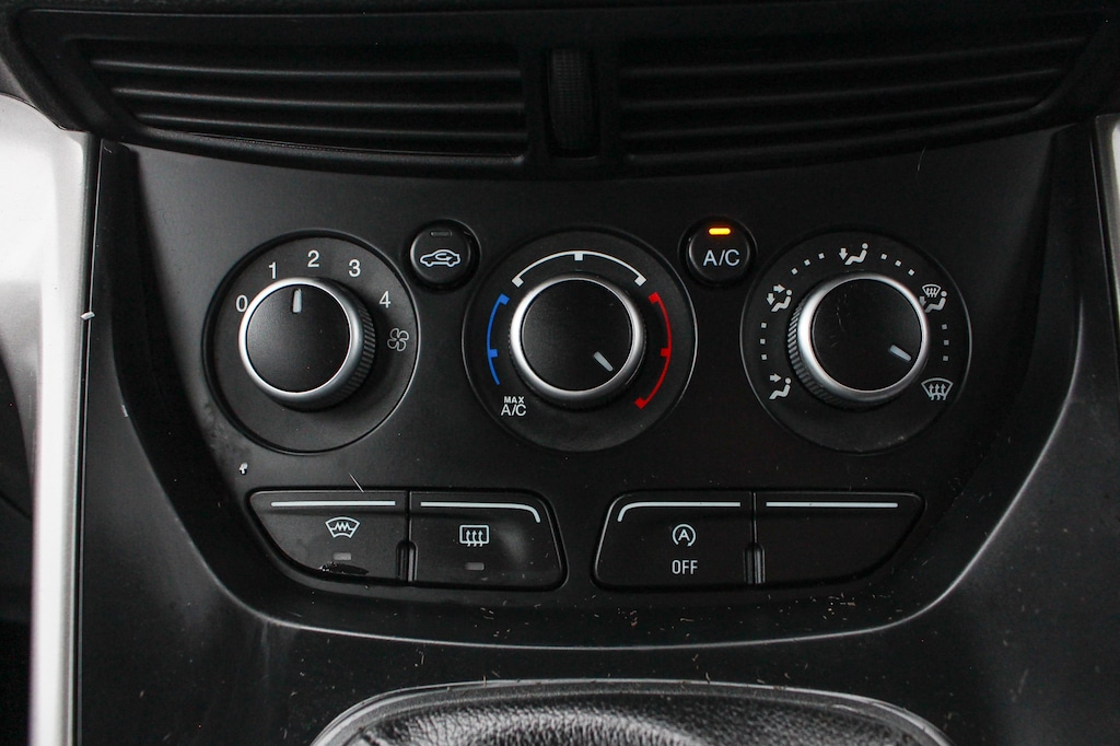 Used Ford Kuga 2015 for sale - 77293728: Photo 40