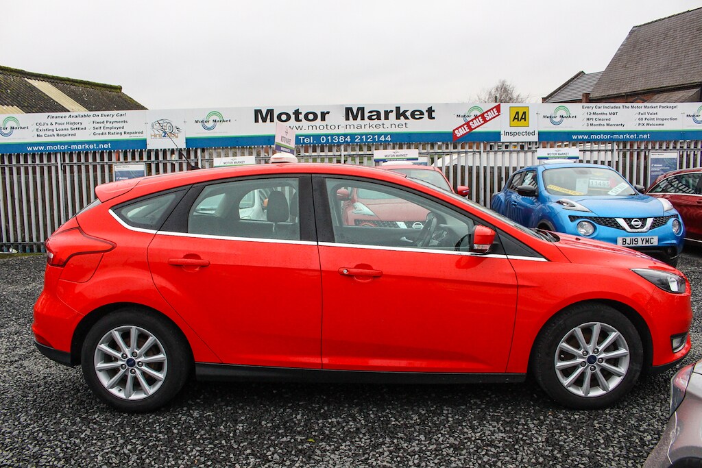 Used Ford Focus 2015 for sale - 76729948: Photo 11