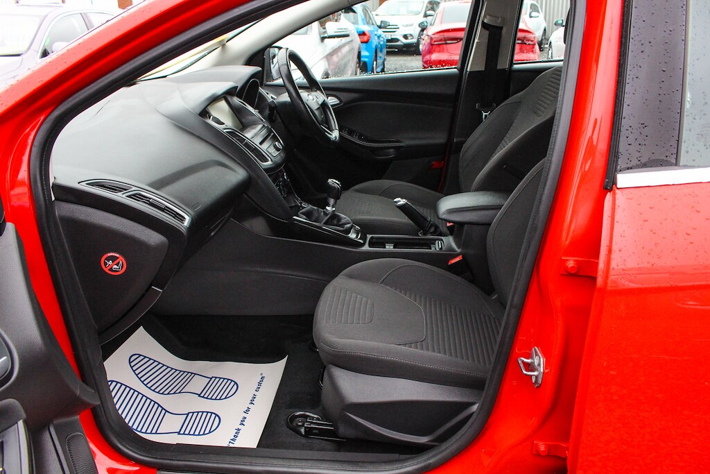 Used Ford Focus 2015 for sale - 76729948: Photo 17