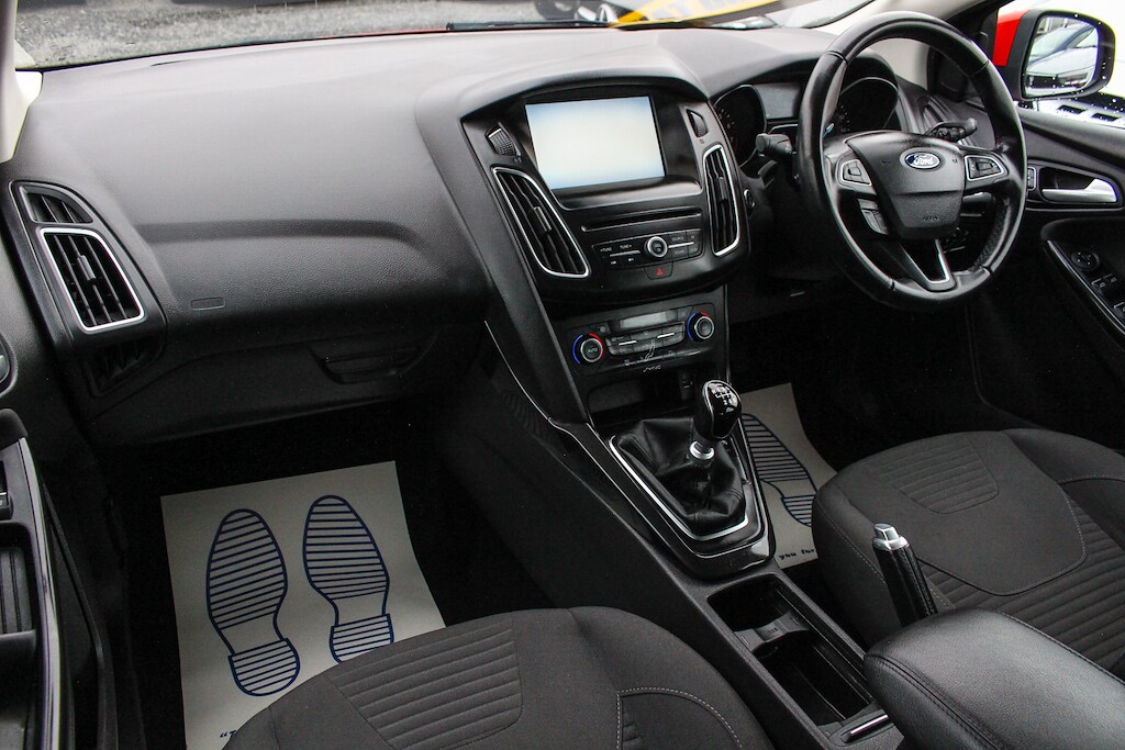 Used Ford Focus 2015 for sale - 76729948: Photo 19