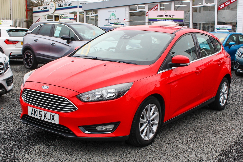 Used Ford Focus 2015 for sale - 76729948: Photo 3