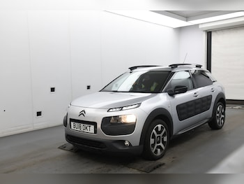 Used Citroen C4 Cactus 2018 for sale - 77934767: Photo