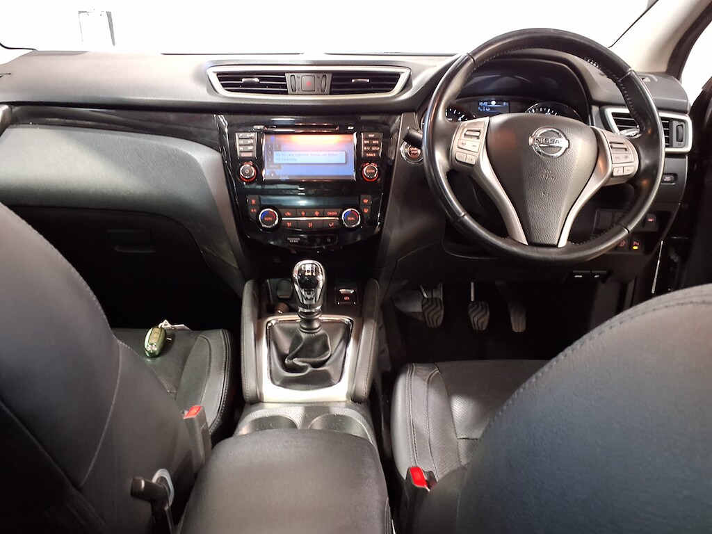 Used Nissan Qashqai 2016 for sale - 77519507: Photo 10
