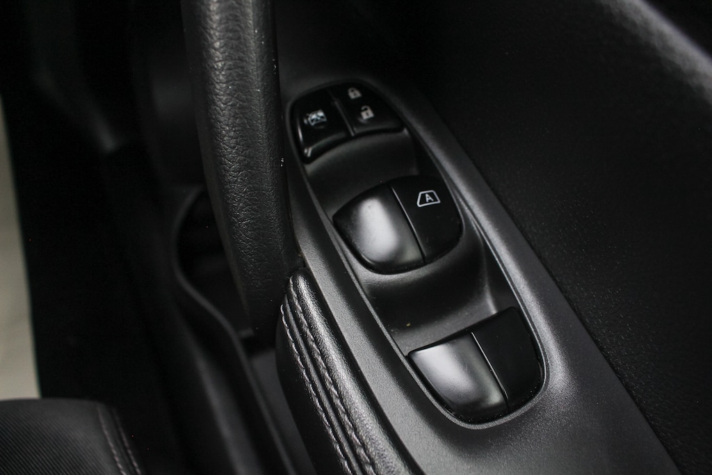 Used Nissan X-Trail 2018 for sale - 77951003: Photo 45