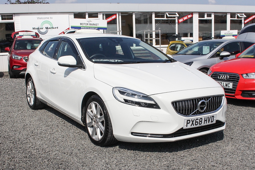 Used Volvo V40 2018 for sale - 76729973: Photo 1