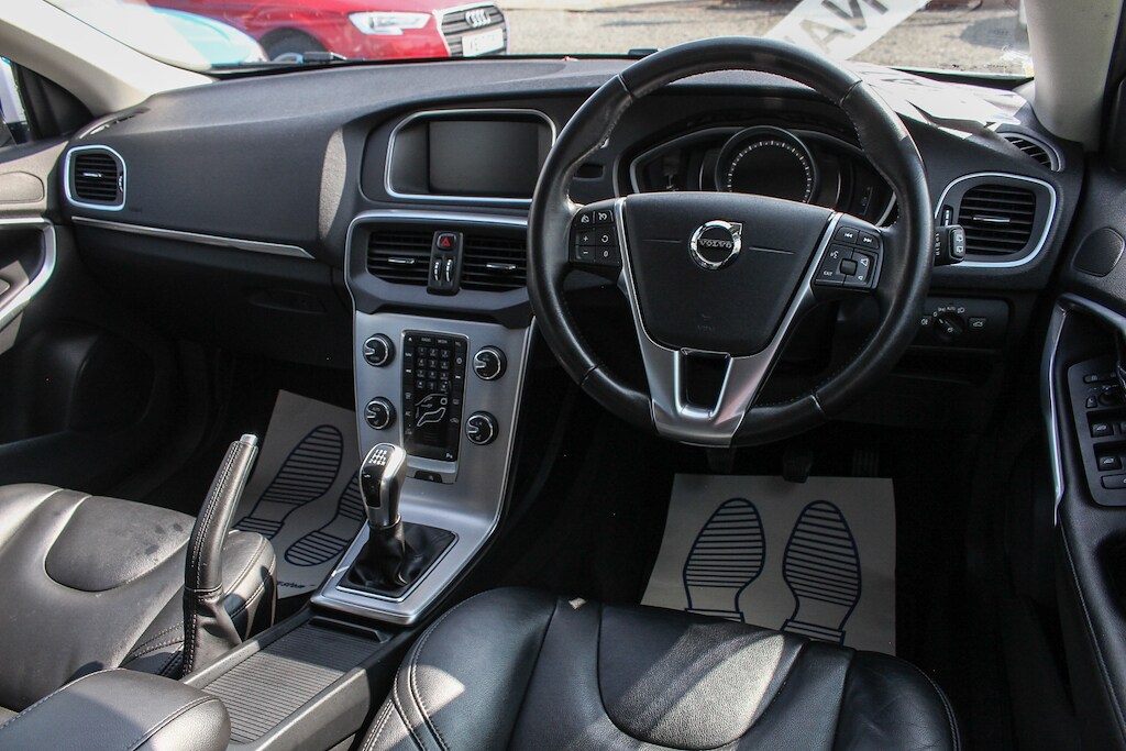 Used Volvo V40 2018 for sale - 76729973: Photo 16