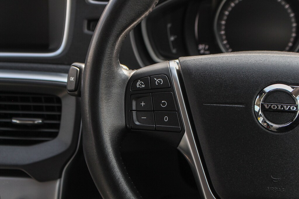 Used Volvo V40 2018 for sale - 76729973: Photo 25