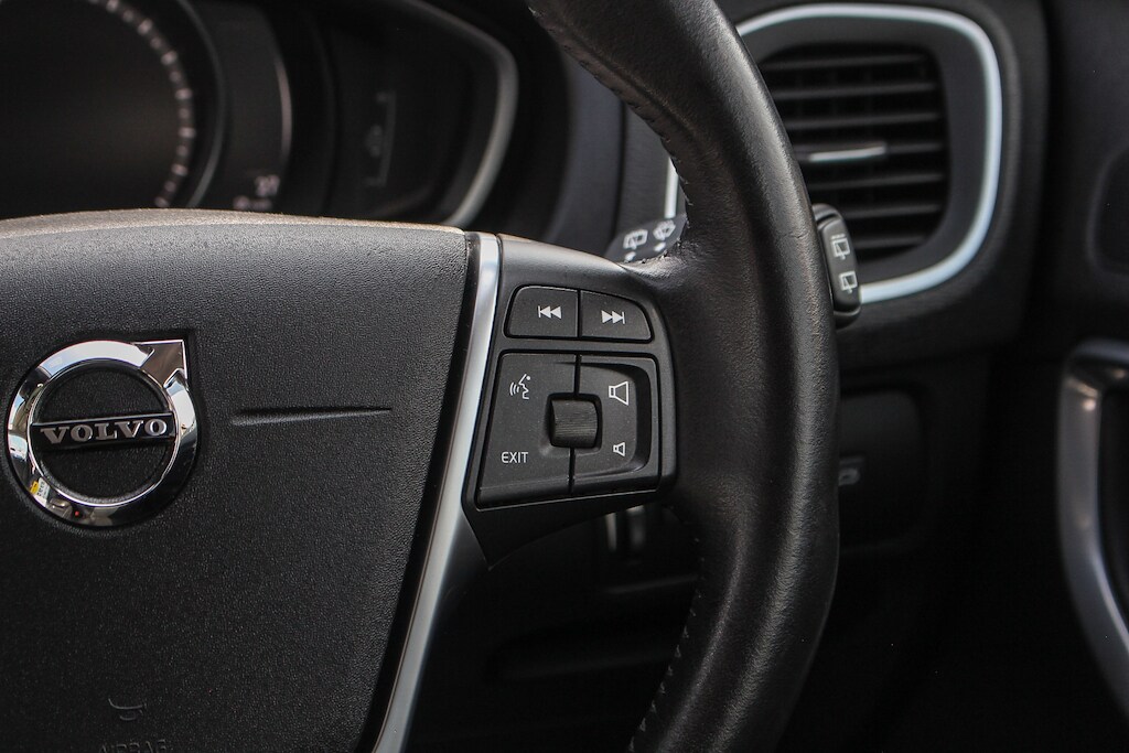 Used Volvo V40 2018 for sale - 76729973: Photo 26