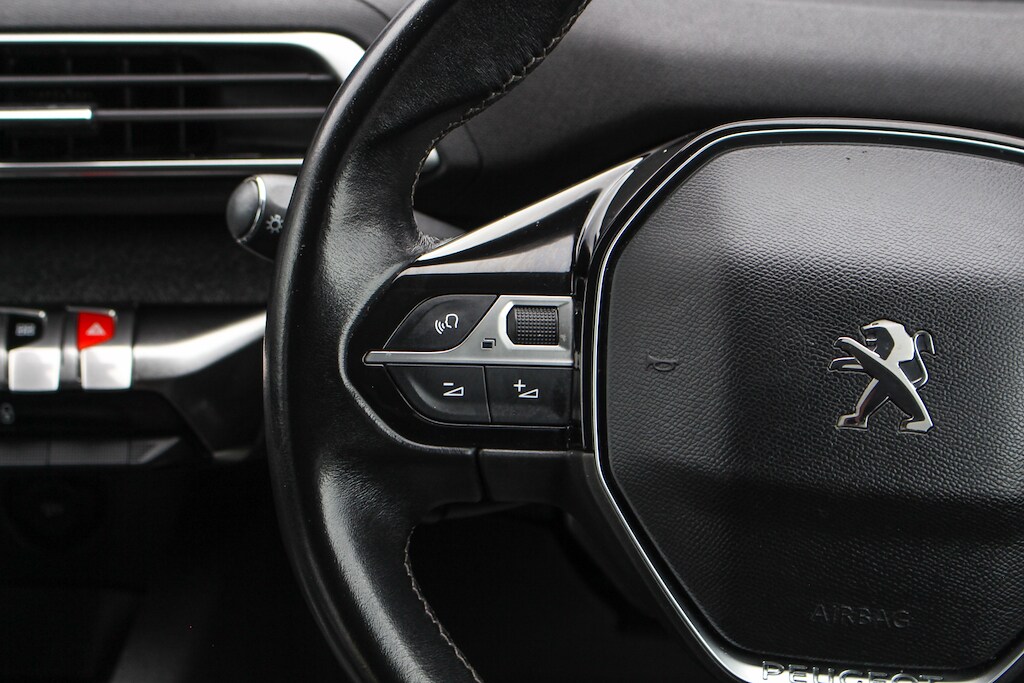 Used Peugeot 5008 2019 for sale - 76729972: Photo 26