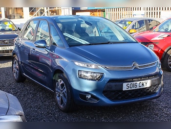 2016 - 1.6 BlueHDi Selection 5dr