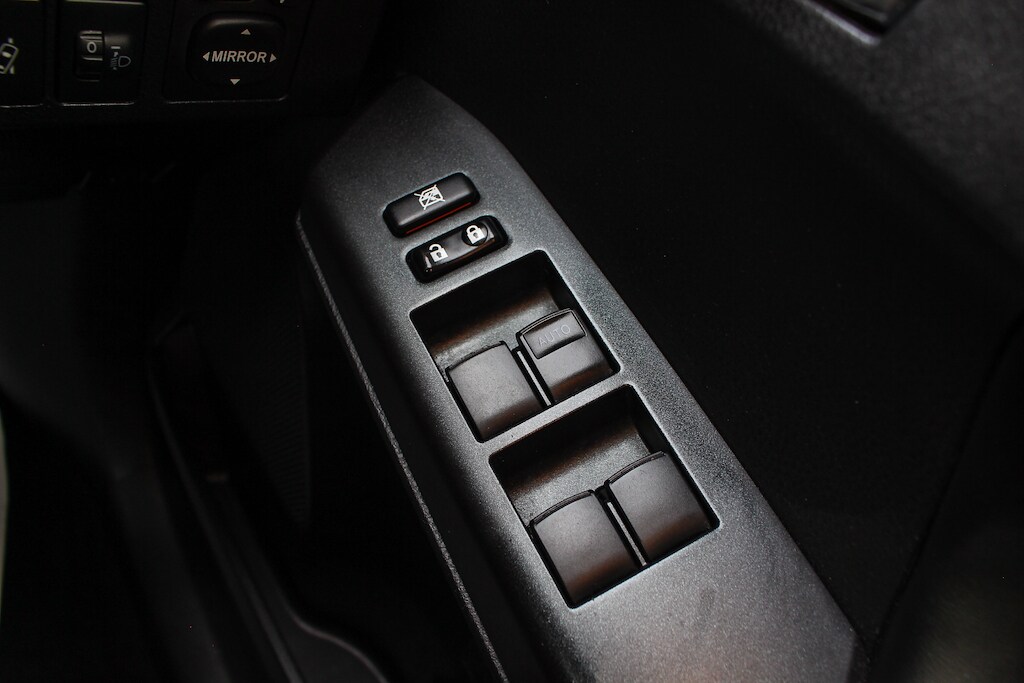 Used Toyota RAV4 2017 for sale - 76729946: Photo 40