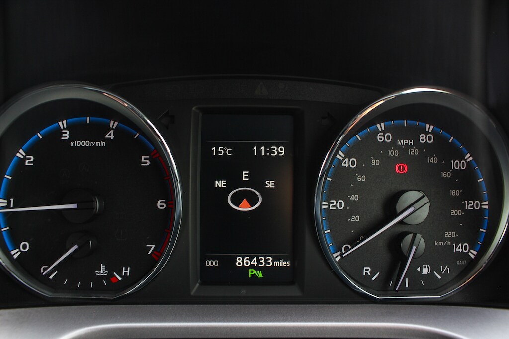 Used Toyota RAV4 2017 for sale - 76729946: Photo 41