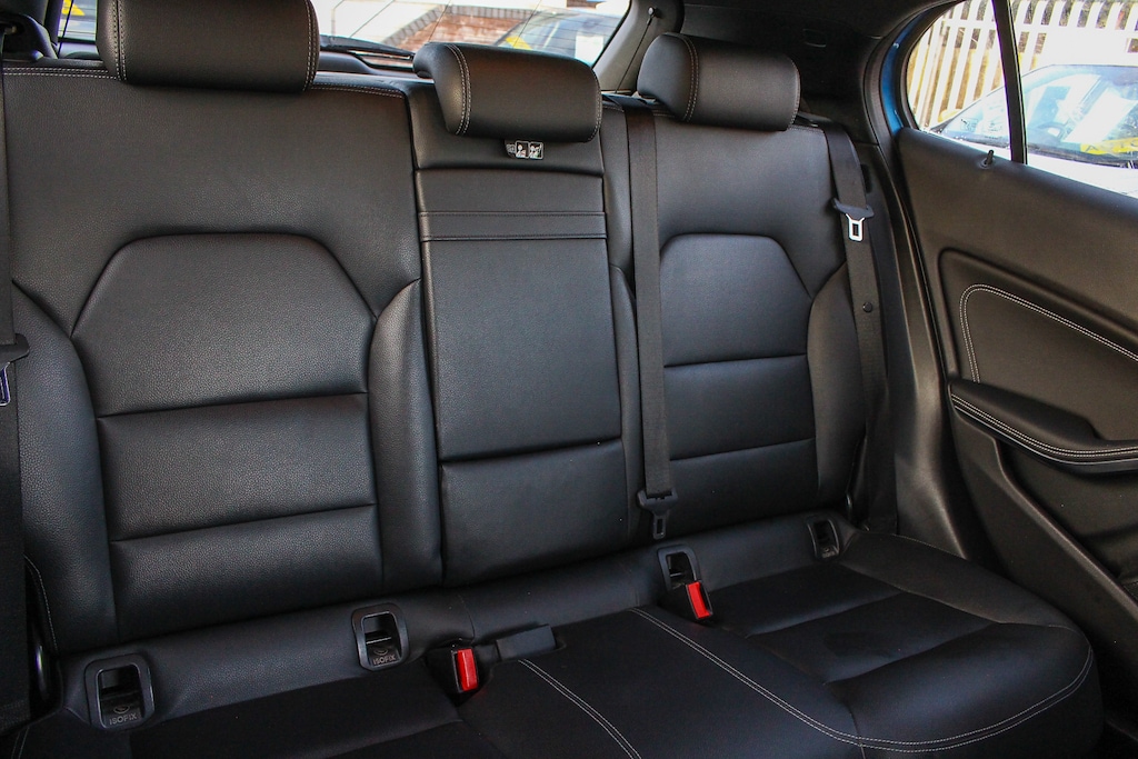 Used Mercedes-Benz GLA 2015 for sale - 76738569: Photo 32