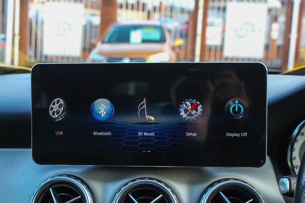 Used Mercedes-Benz GLA 2015 for sale - 76738569: Photo 35