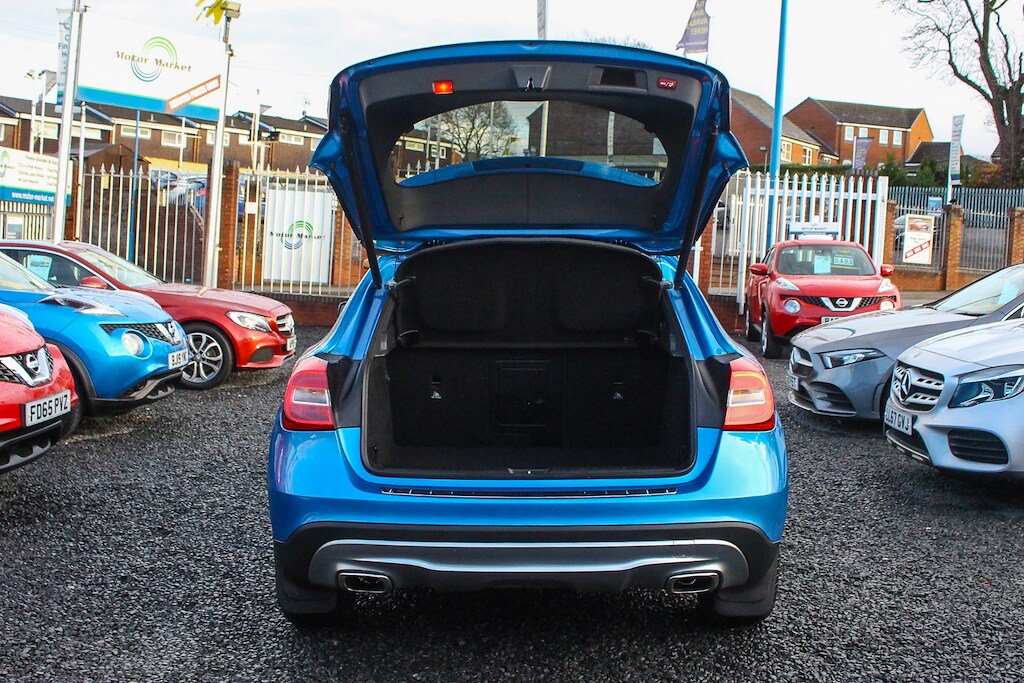 Used Mercedes-Benz GLA 2015 for sale - 76738569: Photo 8