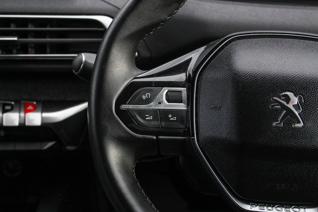 Used Peugeot 5008 2018 for sale - 77326576: Photo 27