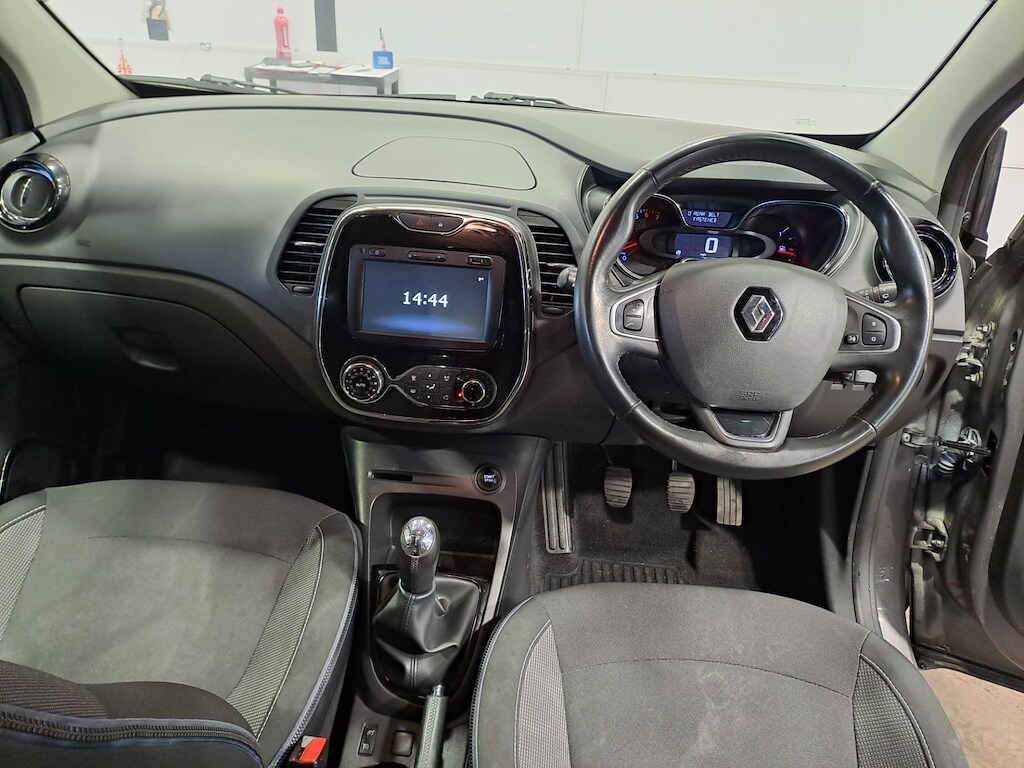 Used Renault Captur 2017 for sale - 77934764: Photo 10