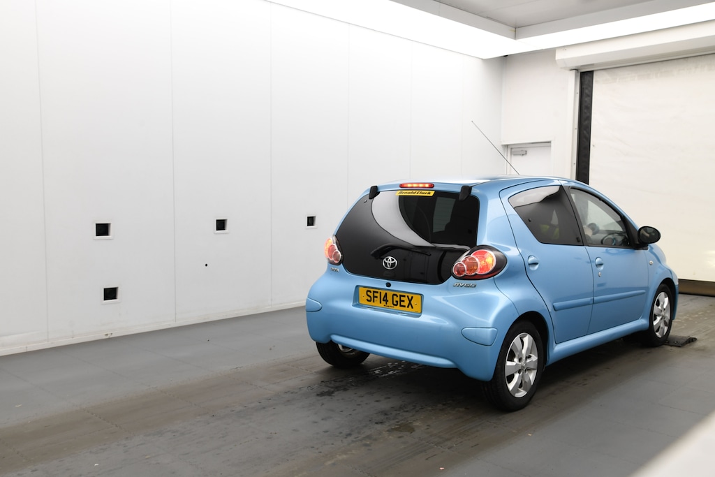 Used Toyota AYGO 2014 for sale - 77435373: Photo 7