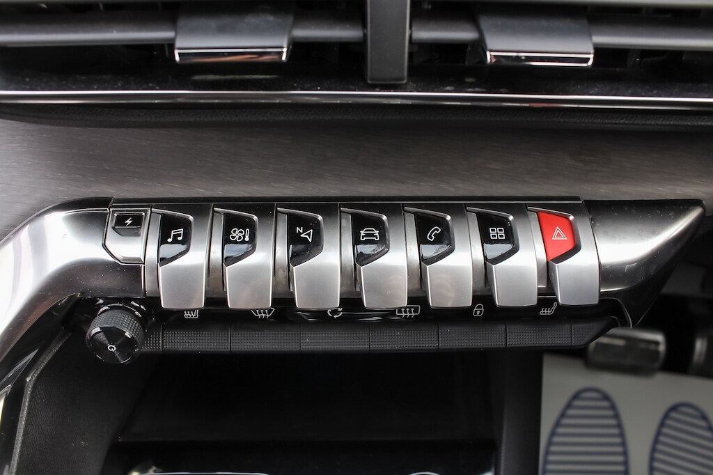 Used Peugeot 3008 2020 for sale - 76729967: Photo 41