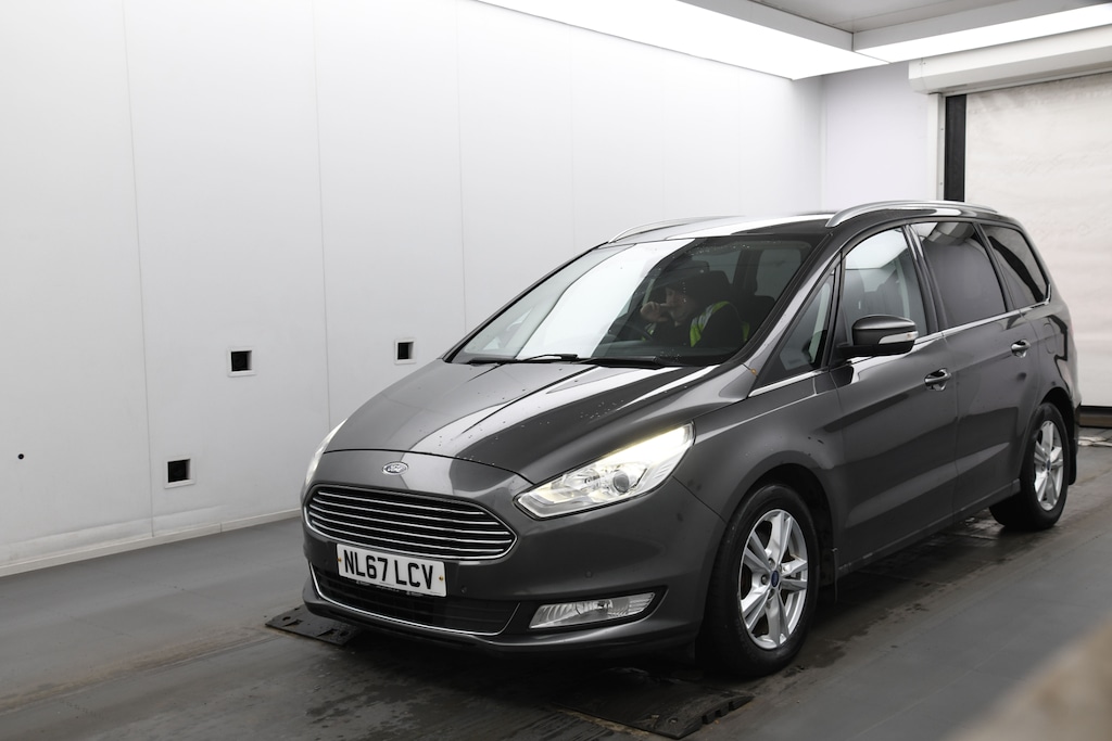 Used Ford Galaxy 2017 for sale - 76729981: Photo 3