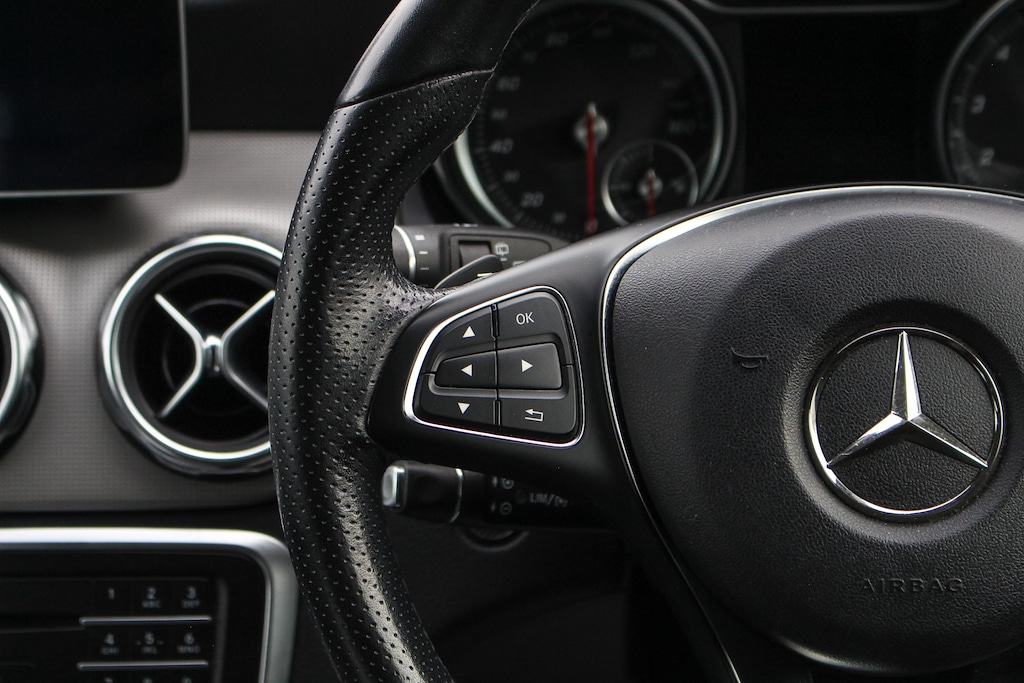 Used Mercedes-Benz GLA 2019 for sale - 77691205: Photo 25