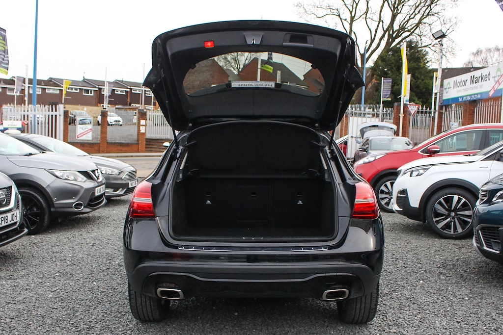 Used Mercedes-Benz GLA 2019 for sale - 77691205: Photo 8