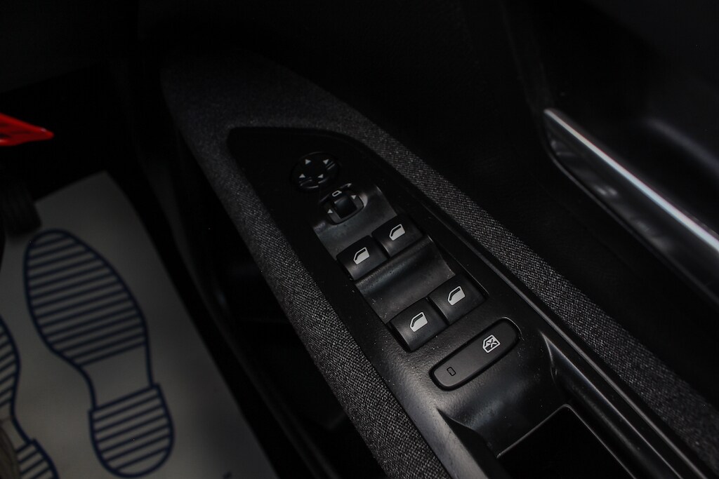 Used Peugeot 3008 2017 for sale - 76729965: Photo 45