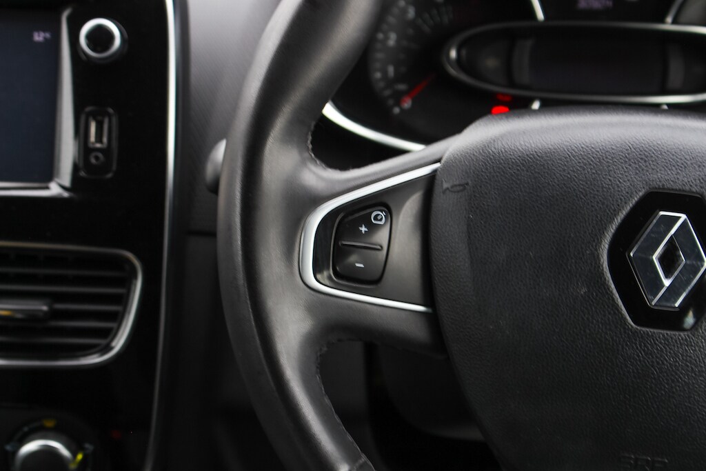 Used Renault Clio 2017 for sale - 78206999: Photo 25