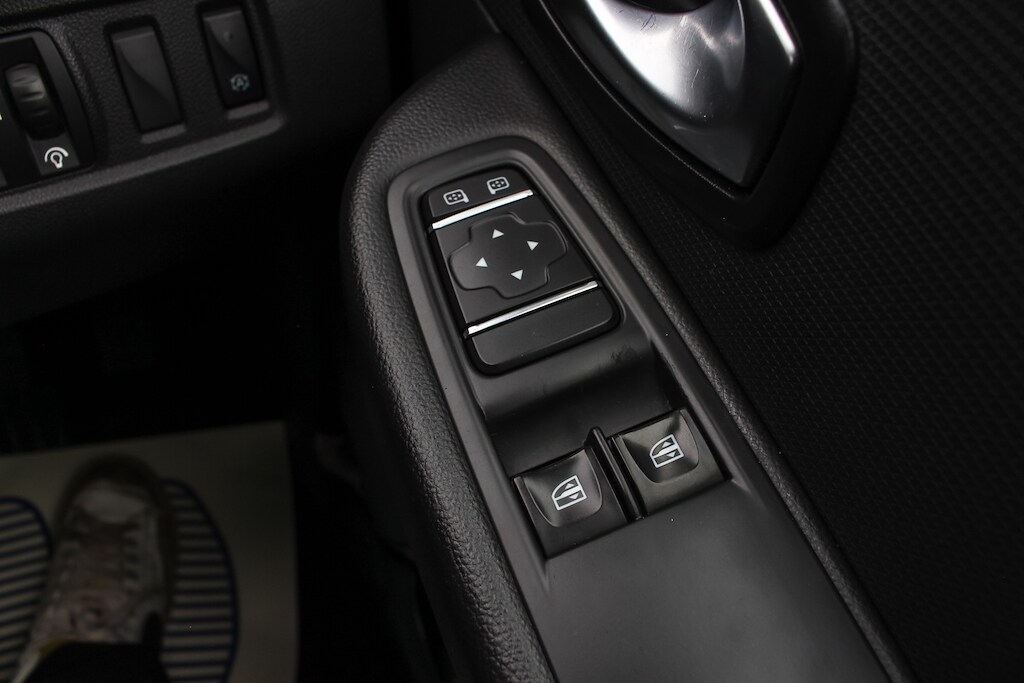 Used Renault Clio 2017 for sale - 78206999: Photo 42