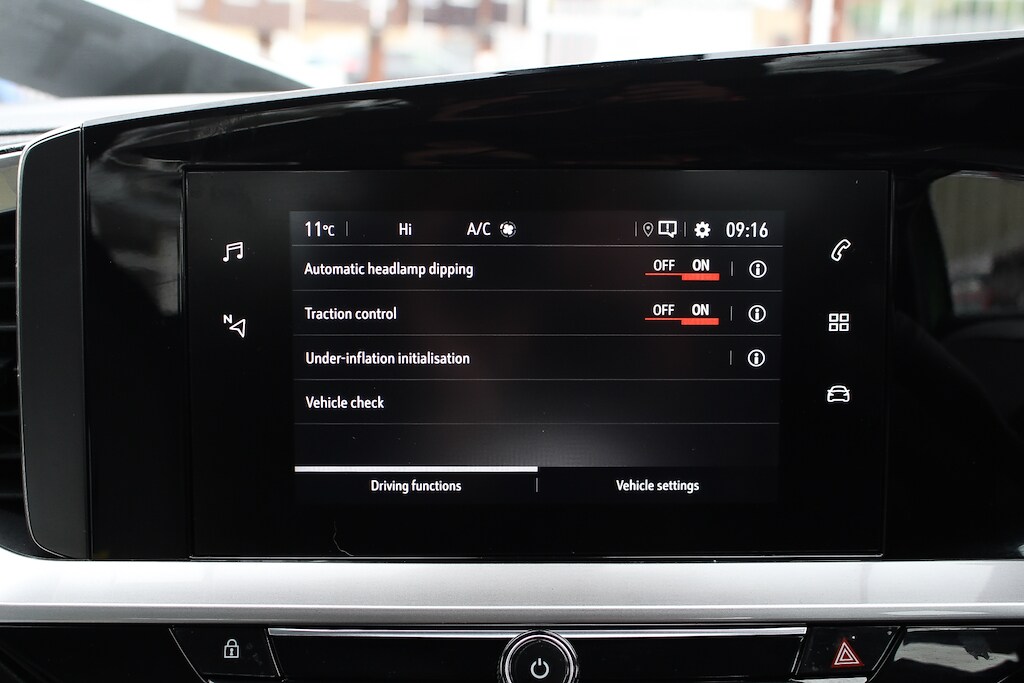 Used Vauxhall Mokka 2021 for sale - 76729949: Photo 38