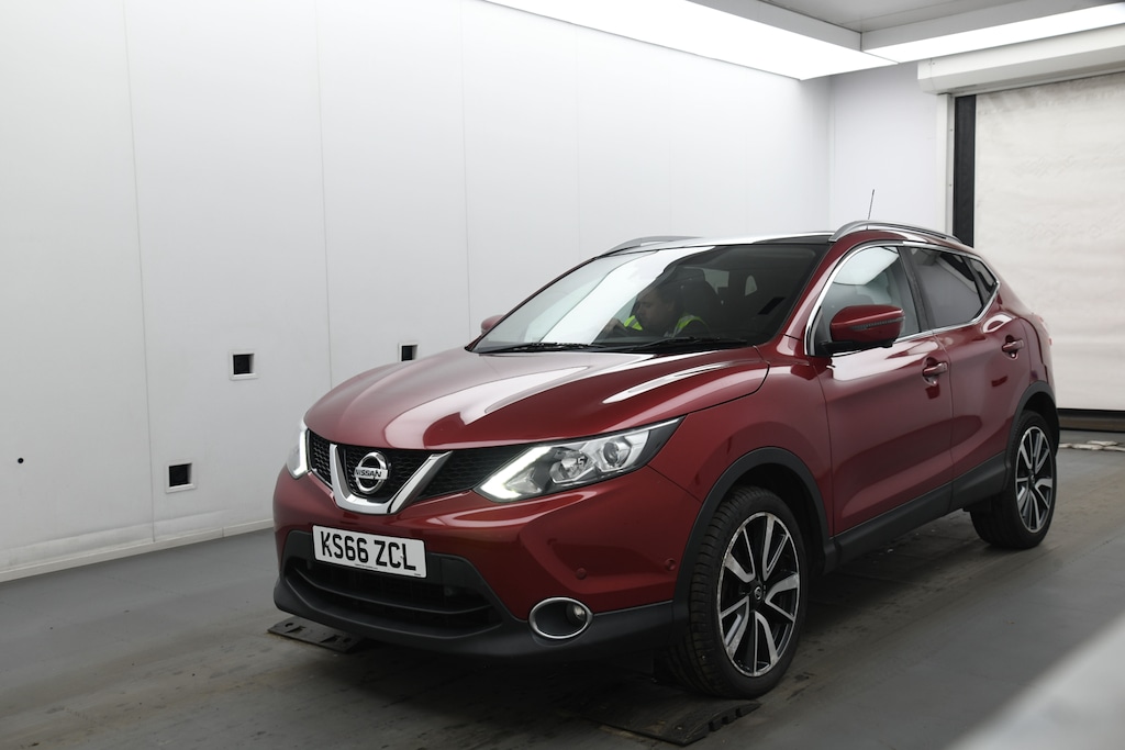 Used Nissan Qashqai 2016 for sale - 77934804: Photo 3