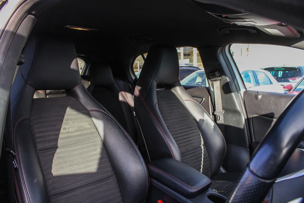 Used Mercedes-Benz GLA 2018 for sale - 76908238: Photo 15